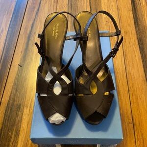 brown SIMPLY VERA peep toe